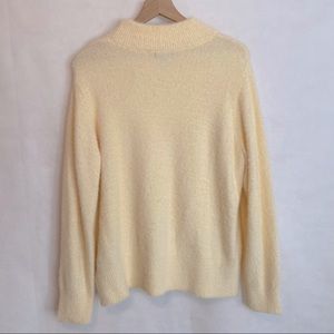 Ivory Fuzzy Sweater from Who What Wear Size XXL
